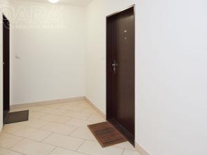 Pronájem bytu 1+kk, Praha - Zličín, Sazovická, 36 m2