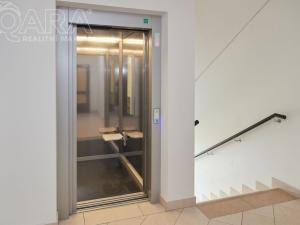 Pronájem bytu 1+kk, Praha - Zličín, Sazovická, 36 m2