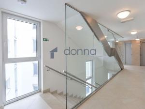 Pronájem bytu 2+kk, Praha, Rubešova, 63 m2