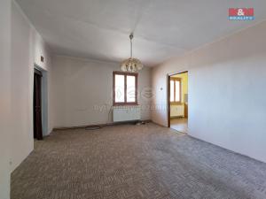 Prodej bytu 2+1, Žlutice, Dukelských hrdinů, 61 m2