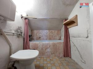 Prodej bytu 2+1, Žlutice, Dukelských hrdinů, 61 m2