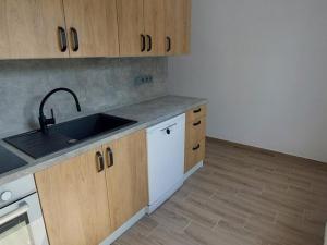 Pronájem bytu 2+1, Valašské Meziříčí - Krásno nad Bečvou, Sklářská, 57 m2