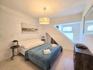 Pronájem bytu 3+kk, Praha - Smíchov, Kobrova, 138 m2