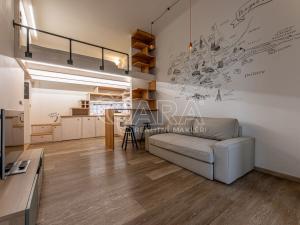 Pronájem bytu 1+kk, Praha - Vinohrady, Belgická, 29 m2