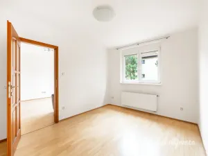 Pronájem bytu 3+kk, Praha - Břevnov, Brixiho, 65 m2