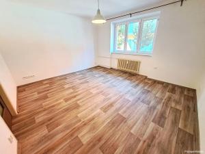 Pronájem bytu 2+1, Hradec Králové, Puškinova, 60 m2