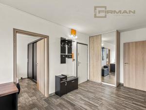 Pronájem bytu 2+kk, Praha - Bohnice, Lodžská, 58 m2