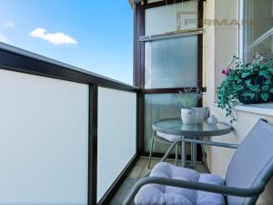 Pronájem bytu 2+kk, Praha - Bohnice, Lodžská, 58 m2