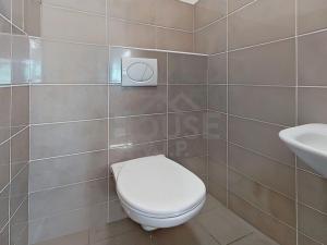 Prodej rodinného domu, Světice, 207 m2