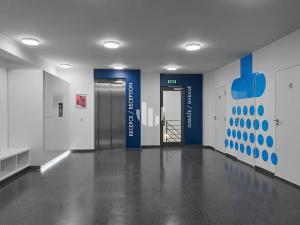 Pronájem kanceláře, Praha - Stodůlky, Bucharova, 400 m2