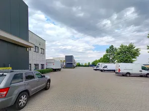 Pronájem skladu, Hovorčovice, Hlavní, 1800 m2