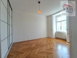 Pronájem bytu 4+kk, Praha - Hradčany, Na valech, 110 m2