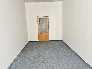 Pronájem kanceláře, Praha - Hlubočepy, Štěpařská, 22 m2