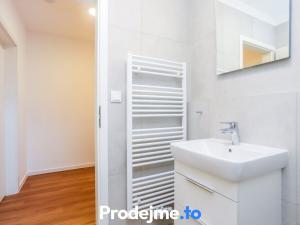 Pronájem bytu 1+kk, Brno - Černovice, Mírová, 32 m2