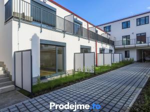 Pronájem bytu 1+kk, Brno - Černovice, Mírová, 32 m2