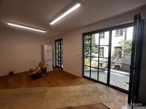 Pronájem bytu 2+kk, Praha - Vinohrady, Korunní, 54 m2