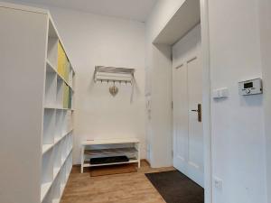 Pronájem bytu 2+kk, Hradec Králové, Škroupova, 71 m2