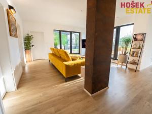 Prodej bytu 4+kk, Holubice, 135 m2