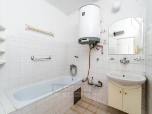 Prodej bytu 2+1, Týn nad Vltavou - Malá Strana, Orlická, 69 m2