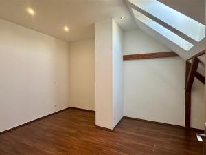 Pronájem bytu 2+kk, Cheb, Karlova, 41 m2