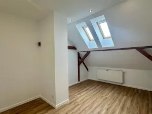 Pronájem bytu 2+kk, Cheb, Karlova, 41 m2