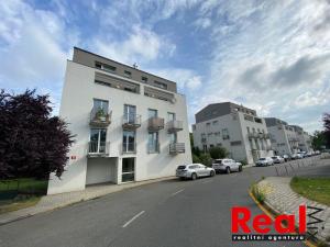 Prodej bytu 3+kk, Praha - Hrdlořezy, U Smetanky, 68 m2