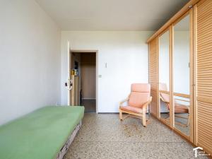 Prodej bytu 4+1, Seč, Sídl. 9. května, 90 m2