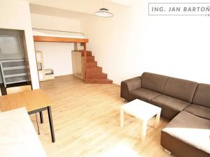 Pronájem bytu 1+kk, Jihlava, Palackého, 35 m2