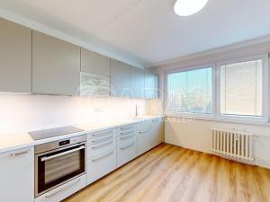 Pronájem bytu 3+1, Praha - Modřany, Pejevové, 80 m2