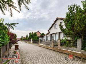 Prodej rodinného domu, Vodochody, 220 m2