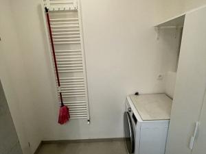 Pronájem bytu 2+kk, Praha - Strašnice, Počernická, 50 m2