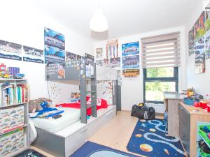 Pronájem bytu 3+1, Liberec - Liberec I-Staré Město, Vítězná, 90 m2