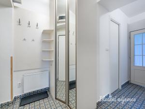 Pronájem bytu 3+kk, Praha - Smíchov, U Klavírky, 57 m2