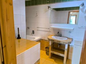 Prodej bytu 3+1, Třebíč, Tolstého, 70 m2