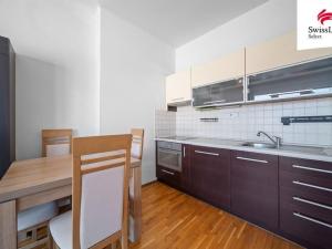 Pronájem bytu 2+kk, Praha - Karlín, Křižíkova, 55 m2