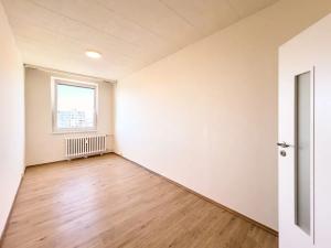 Pronájem bytu 3+1, Praha - Háje, Matúškova, 70 m2