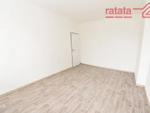 Pronájem bytu 2+1, Klášterec nad Ohří, Pod Stadionem, 55 m2