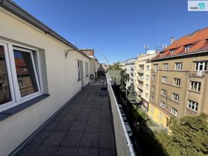 Pronájem bytu 1+1, Praha - Vinohrady, Kouřimská, 69 m2