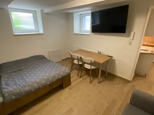 Pronájem bytu 1+kk, Zlín, Štefánikova, 36 m2