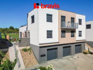 Prodej bytu 4+kk, Holubice, 102 m2