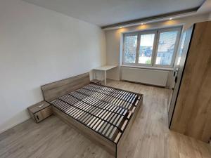 Pronájem bytu 2+1, Liberec, Zahradní, 55 m2