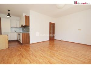 Pronájem bytu 2+kk, Praha - Kobylisy, Ke Stírce, 56 m2