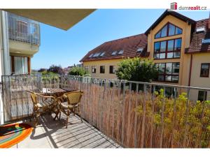 Pronájem bytu 2+kk, Praha - Kobylisy, Ke Stírce, 56 m2