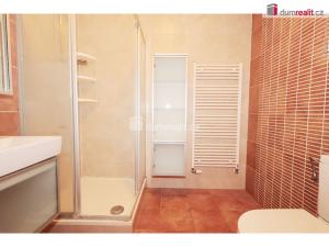 Pronájem bytu 2+kk, Praha - Kobylisy, Ke Stírce, 56 m2