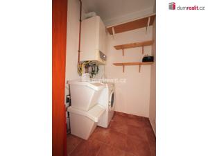 Pronájem bytu 2+kk, Praha - Kobylisy, Ke Stírce, 56 m2