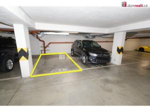 Pronájem bytu 2+kk, Praha - Kobylisy, Ke Stírce, 56 m2