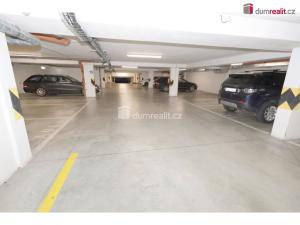 Pronájem bytu 2+kk, Praha - Kobylisy, Ke Stírce, 56 m2