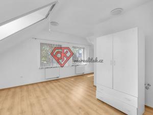 Prodej rodinného domu, Mikulovice, Dlouhá, 349 m2