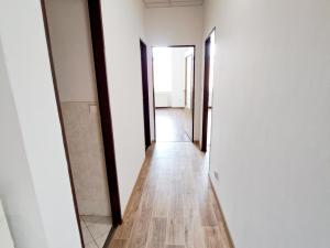 Pronájem bytu 2+1, Prostějov, Poděbradovo nám., 50 m2