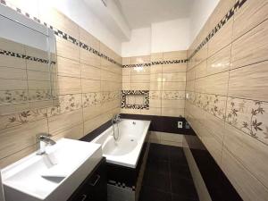 Pronájem bytu 3+1, Tábor, Dukelských bojovníků, 96 m2